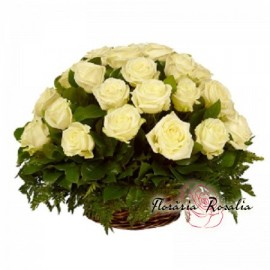 Cos 30 trandafiri albi