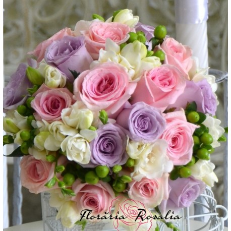 Buchet Maria