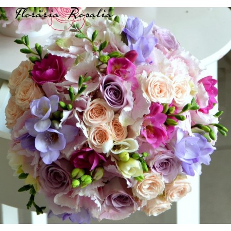 Buchet Bianca