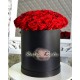 Cutie rotunda cu 35 trandafiri rosii