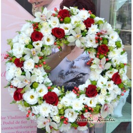 Coroana alb-rosie cu orhidee