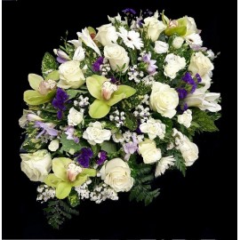 Aranjament cu orhidee verzi